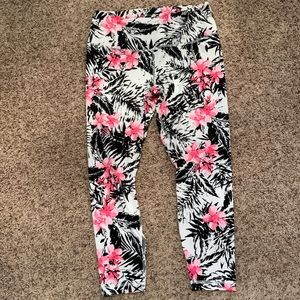 Floral Black White & Pink Floral Yoga Leggings Size Large